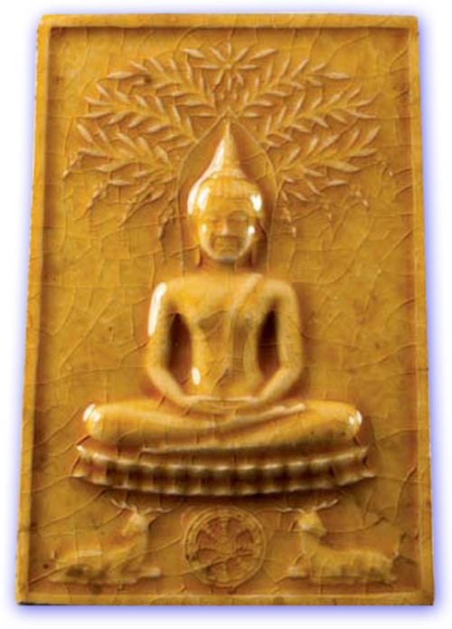 Pra Somdej Niramit Choke - Sacred Powders with Yellow Ceramic Glaze